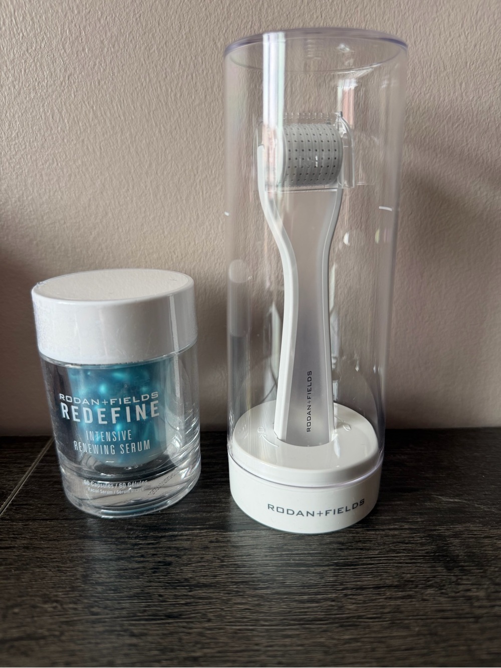 Rodan + Fields REDEFINE Intensive Renewing Serum & Derma Roller Set